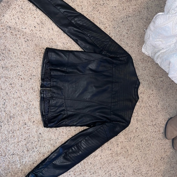 Women’s Black Moto Jacket faux leather, slimming, full zipper Large - Picture 9 of 9